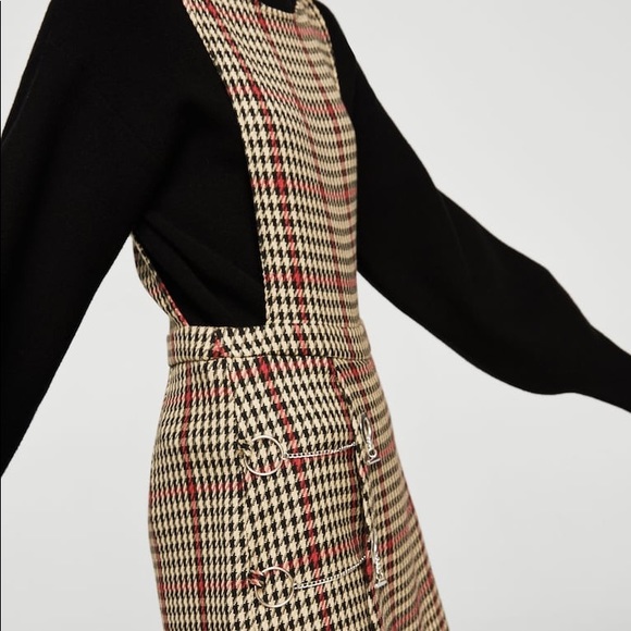 MNG Mango | Houndstooth Romper Dress with Chains - Picture 4 of 8